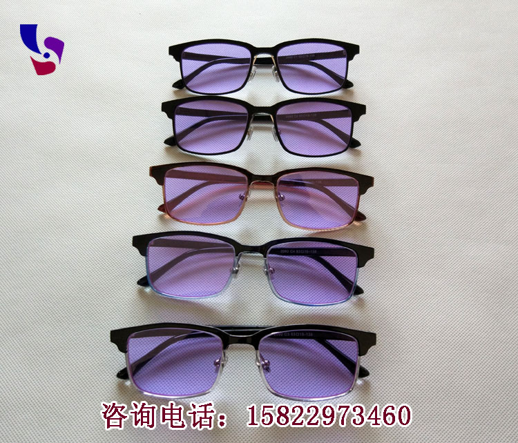 ��ɫ���������������R